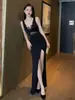 Vestido Largo Negro de Encaje Patchwork sin Mangas con Escote Profundo en V, Ajustado a la Cintura con Abertura, Adelgazante y Sexy Vestido de Noche