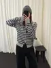 Han Xun, un cárdigan de punto elegante y con estilo con un patrón trenzado y cuello redondo retro, colección de mujer, estilo otoño/invierno 2026, 27588