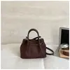 Bolsas de outono e inverno para mulheres 2025 nova tendência nicho retrô bolsa de ombro transversal casual para o dia a dia moda bolsa saco versátil