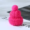 Directo de fábrica sombrero de lana tejido coreano accesorios decorativos de pompón de lana hechos a mano mini sombrero de Navidad al por mayor