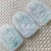 Colgante de Jade A de Myanmar al por mayor para Hombres y Mujeres Marca Dragón Guan Gong Guanyin Buda Colgante de Jade Verde Fuente en Vivo