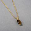 Cadena de oro real de 18 quilates con baño de latón, elegante y sencilla, con colgante de piedra de ojo de tigre Dongling verde, cadena para clavícula, cadena para suéter para mujer