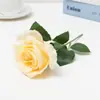 Flor de Rosa Individual Simulada Rosa de Terciopelo con Perla Decoración para el Hogar y Bodas Rosa Roja Flor Artificial Flor de Seda Ramo de San Valentín