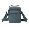 Bolsa transversal masculina, bolsa de ombro casual feminina leve com múltiplos bolsos, bolsa quadrada pequena estilo japonês e coreano, mochila horizontal em tecido de nylon