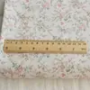 Estampado floral vintage, tejido ligero de mezcla de algodón-nailon tipo sarga, cae maravillosamente, transpirable, ideal para pijamas