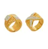 Anillo Retro de Lujo Ligero Europeo y Americano Incrustado de Diamantes, Patrón Cuadrado en Forma de X de Acero Inoxidable, Anillo Elegante y Versátil con una Personalidad Única