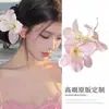Pinza para el Cabello Lily para Sesión de Fotos en la Playa, Accesorio de Foto con Atmósfera de Viaje, Pinza Lateral de Flor Rosa de Deseo Puro para Salida de Primavera