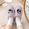 Pantuflas de interior para mujer con temática de panda de dibujos animados, nuevo estilo otoño/invierno, de suela gruesa, antideslizantes, cálidas y forradas de felpa para uso en interiores