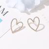 Aretes Simples Estilo Coreano Temperamento Exagerado Huecos Corazón de Durazno Corea del Sur Dongdaemun Xianqi Diamante Flash Amor