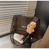 Bolsa Tote para Mujer 2025 Primavera Nueva de Gran Capacidad para Viajes Diarios Bolso de Hombro con Cadena Transfronterizo Bolsa para Estudiante Universitario