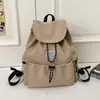 Mochila Estilo Coreano 2026 Verão Nova Nylon Estilosa Relaxada Leve Casual Trabalho Deslocamento Bolsa Escolar