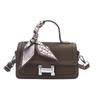 Bolso Cuadrado Pequeño Portátil de Bolsillo Multicapa de Alta Gama para Mujer 2025 Nuevo Transfronterizo de Contraste de Color Bufanda de Seda Bolso de Hombro Cruzado