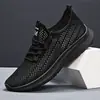 Nuevos Zapatos de Hombre verano transpirables finos huecos deportivos para correr de malla zapatos de malla para hombre ligeros de malla negra zapatos de moda