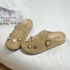 Chinelos Meia Baotou Retrô para Mulheres Primavera & Outono 2025 Calçados Externos Novos Jeans Birkenstock Sapatos Femininos da Moda Sapatos Preguiçosos