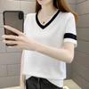 Camiseta de manga corta para mujer, de seda helada, con cuello en V y contraste de color, elegante, de verano 2024