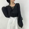 Camisa Feminina Longa com Renda, Cadarço, Pregas e Babados Estilo Coreano Chic