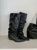 Botas Europeias e Americanas Retrô Bico Fino Plissadas Empilhadas Cano Largo Coberturas de Bota Mangas Decoração com Fivela de Couro Botas Altas Não Acima do Joelho Botas de Montaria