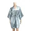 Kimono de Satén de Seda para Mujer Tallas Grandes Europeo y Americano Color Sólido Cárdigan Delgado Bata de Baño Bata de Mañana Corta de Verano Nuevo Artículo de Verano