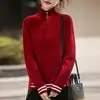 Nueva colección de otoño e invierno: suéter tejido de siete agujas grueso para mujer, cuello alto medio, manga larga, con patrón trenzado y diseño de bloques de color, perfecto como capa base