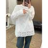 Camisa Branca Elegante de Renda Vazada Bordada Resistente para Mulheres Design Outono 2025 Blusa de Manga Longa com Recortes
