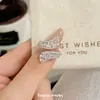 Anillo Hueco de Zirconia Chapado en Oro de Venta Caliente Transfronterizo, Anillo Irregular para Dedo Índice Hueco de Lujo Simple
