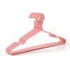Percha multiusos de tirante plástico con recubrimiento en polvo perchero grueso para adultos tienda de ropa hogar niños percha sin costuras
