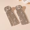 Pendientes Cuadrados con Borlas Incrustados de Diamantes Estilo Retro Francés Lujo Ligero Estilo de Nicho Transfronterizo Europeo y Americano Pendientes de Alta Gama para Mujer