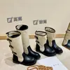 Botas de Cano Médio Color Block Retrô da Moda para Mulheres 2026 Novas Tendências Versáteis Emagrecedoras com Salto Bloco Botas de Equitação