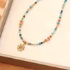 Colar de Pedra Natural Cor Dopamina com Pingente Pequeno de Sol, Design de Nicho Levemente Luxuoso, Corrente de Clavícula Doce Exquisita e Versátil