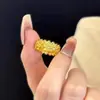 Anel popular oco de borboleta sonhadora banhado a ouro 2026 para mulheres, primorosamente trabalhado em estilo antigo, oferecendo um luxo leve e uma sensação de alta qualidade