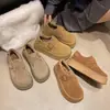 Sapatos slip-on estilo Birkenstock com sola grossa, que aumentam a altura, forrados com fleece, sapatos de algodão felpudo, sapatos femininos, nova coleção outono/inverno 2026, botas de neve, mocassins