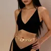 Corrente de cintura metálica exagerada e irregular estilo europeu e americano, acessório de cintura oco texturizado em ouro vintage, corrente corporal para looks de garotas ousadas
