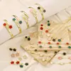 Conjunto de joyería de trébol de cinco hojas más vendido transfronterizo para mujer: un sencillo juego de collar, pulsera y pendientes de flor de la suerte en oro de goteo, una colección versátil de 5 piezas