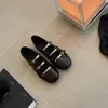 Zapatos retro Mary Jane de un paso para mujer, planos versátiles, zapatos de un solo color de boca poco profunda, estilo suave para todas las estaciones, puntera cuadrada, hebilla metálica, versátiles