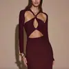 Ropa transfronteriza europea y americana para mujer, nuevo producto de otoño 2026, vestido elegante y moderno de manga larga con diseño de patchwork calado, corte ajustado para mujer