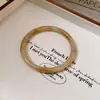 Novo Bracelete Artístico Estilo Chinês com Textura de Madeira Fresca Moda Retrô Versátil Design de Joia Elegante Nicho