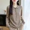 Cardigan de Tricô Gola Polo Liso 100% Lã Manga Longa Crochê Vazado Cor Sólida Suéter de Lã Top - Coleção Outono/Inverno 2026