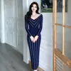 Vestido de Noche Azul Marino Rayado para Mujer, Elegante Vestido de Anfitrión de Banquete con Mangas Largas y Cuello en V, Vestido Bodycon de Longitud Media Ajustado