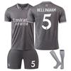 2425 Camiseta del Real Madrid gris traje de fútbol para dos hombres No. 7 Vinicius niños adultos 9 mbape transfronterizo