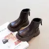Botas tipo Martin de Estilo Británico para Niñas 2026 Otoño/Invierno Botas de Cuero Negro Suela Suave Botas para Niñas Pequeñas Botas Cortas Versátiles para Niños