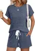 Conjunto Casual Popular de Verano de Amazon para Mujer: Top de manga corta con textura acanalada + Pantalones cortos con cordón, Cómodo conjunto de dos piezas para casa
