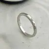 Anillo Sencillo Azul de Circonita Lisa Anillos de Pareja, Moda Nicho Estilo Nuevo Micro-Incustado Apilable Anillos Pequeños de Cangrejo, Regalo para Mejores Amigos