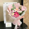 Bestseller transfronterizo: Ramo de hilo tejido a mano en forma de corazón con flores de cosmos y rosas artificiales, un regalo para el Día de San Valentín y el Día de la Madre