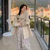 Nuevo abrigo de trench casual versátil de otoño e invierno, de corte holgado, manga larga, de un solo botón, chaqueta cárdigan simple y elegante para mujeres petite