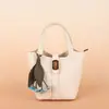 Colgante de Bolsa de Flor de Fruta Paula Transfronteriza Tulipán Llavero de Coche Colgante Lindo Logo Imprimible Venta al por Mayor