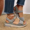 Sandalias de Mujer Retro Cómodas de Verano Talla Europea y Americana Transfronteriza 43 Punta Redonda Cuña Nuevo Estilo Comercio Exterior Wholesale Talla Grande