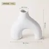 Vaso de Flor de Estilo Cream Nordic para Sala de Estar com Listras Verticais Brancas Decoração de Arranjo de Flores Vaso de Plástico Moderno Simples