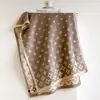 Bufanda jacquard de estilo vintage, elegante, con patrón de diamantes, un chic chal corto con borlas, calentador de cuello cálido para mujer otoño/invierno 2026
