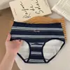 Calcinhas de Algodão Listradas Color Block de Cintura Média para Meninas, Amigáveis à Pele, Respiráveis, Antibacterianas, Ajustadas ao Corpo, com Borda Anti-Enrolamento