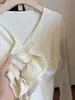 Blusa de tricô com gola V e babados, manga longa, estilo francês, para mulheres, nova coleção outono 2026, elegante e modeladora, base elegante